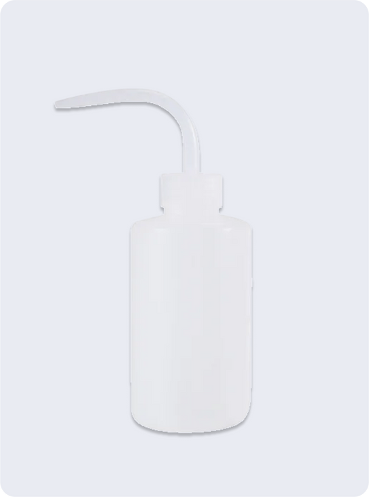 Green Soap Squeeze Bottle – Refillable Dispenser for PMU & Tattoo Cleaning Solutions