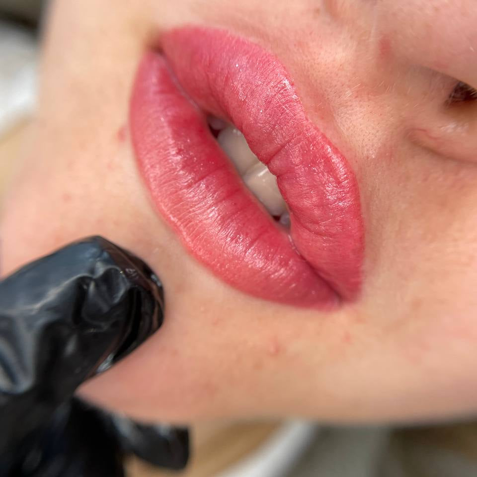 Lip blush with a FACE Blush and Megan pigment mix