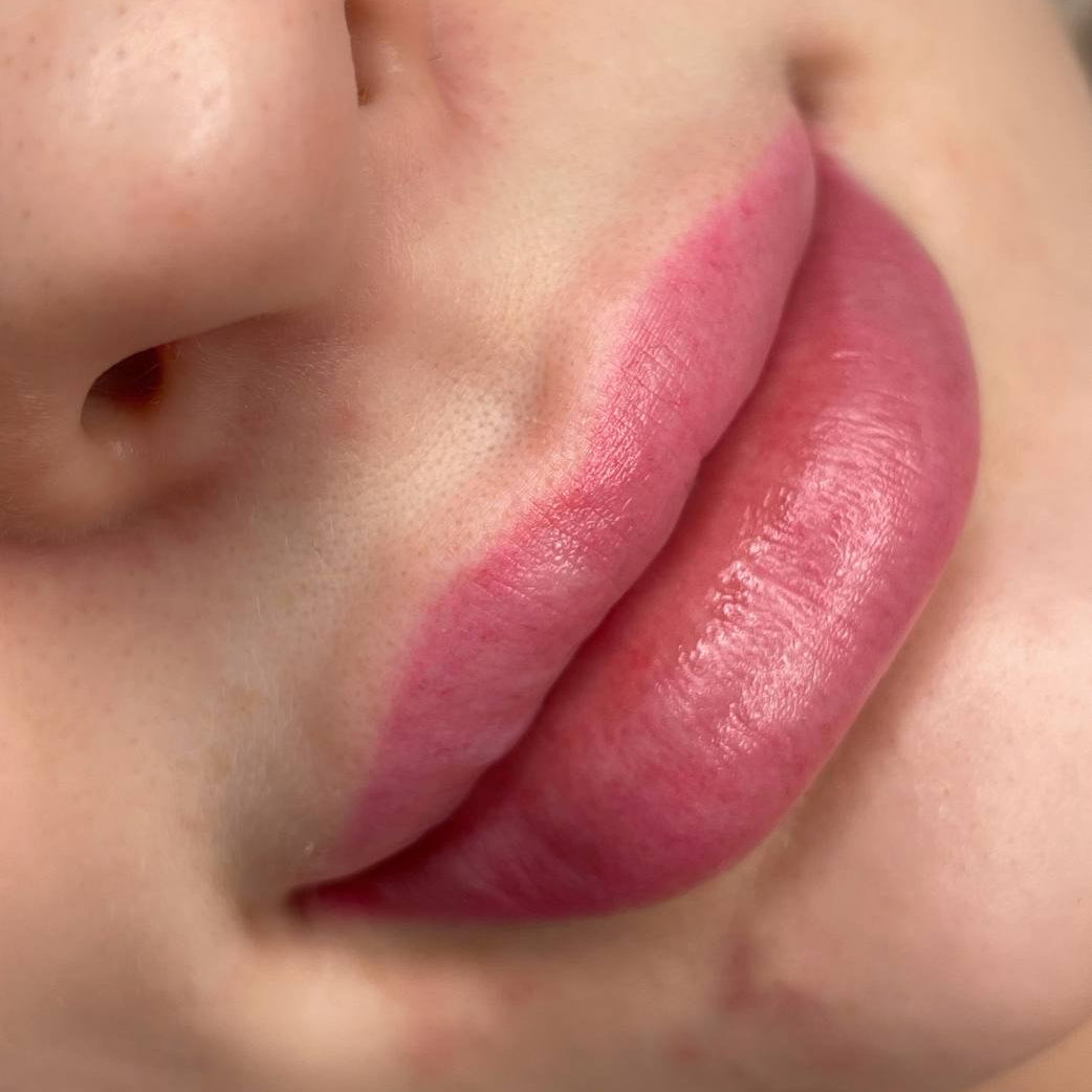Healed cool pink lip blush with FACE Tokyo hybrid lip pigment