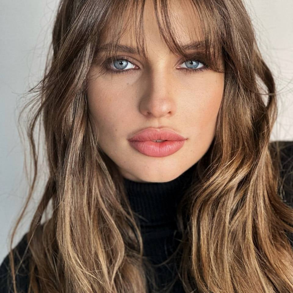 Natuurlijke nude lippen met FACE Caramel hybride lippigment, genezen resultaat