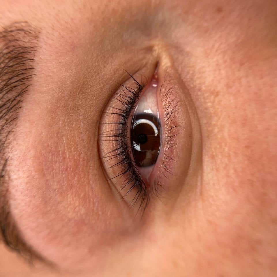 Healed brow and lash-line PMU with FACE Keanu, Orange, Space and Johnny