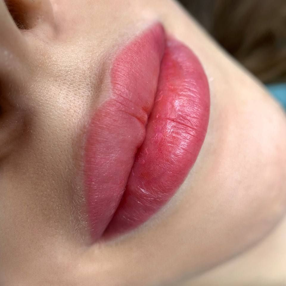 Lip blush with a FACE Detroit and Caramel pigment mix