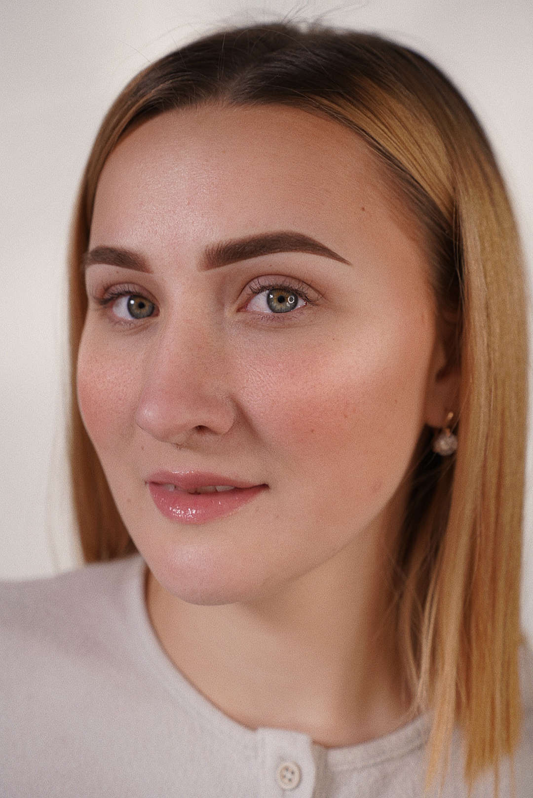 FACE Pigment minéral pour sourcils – Medium