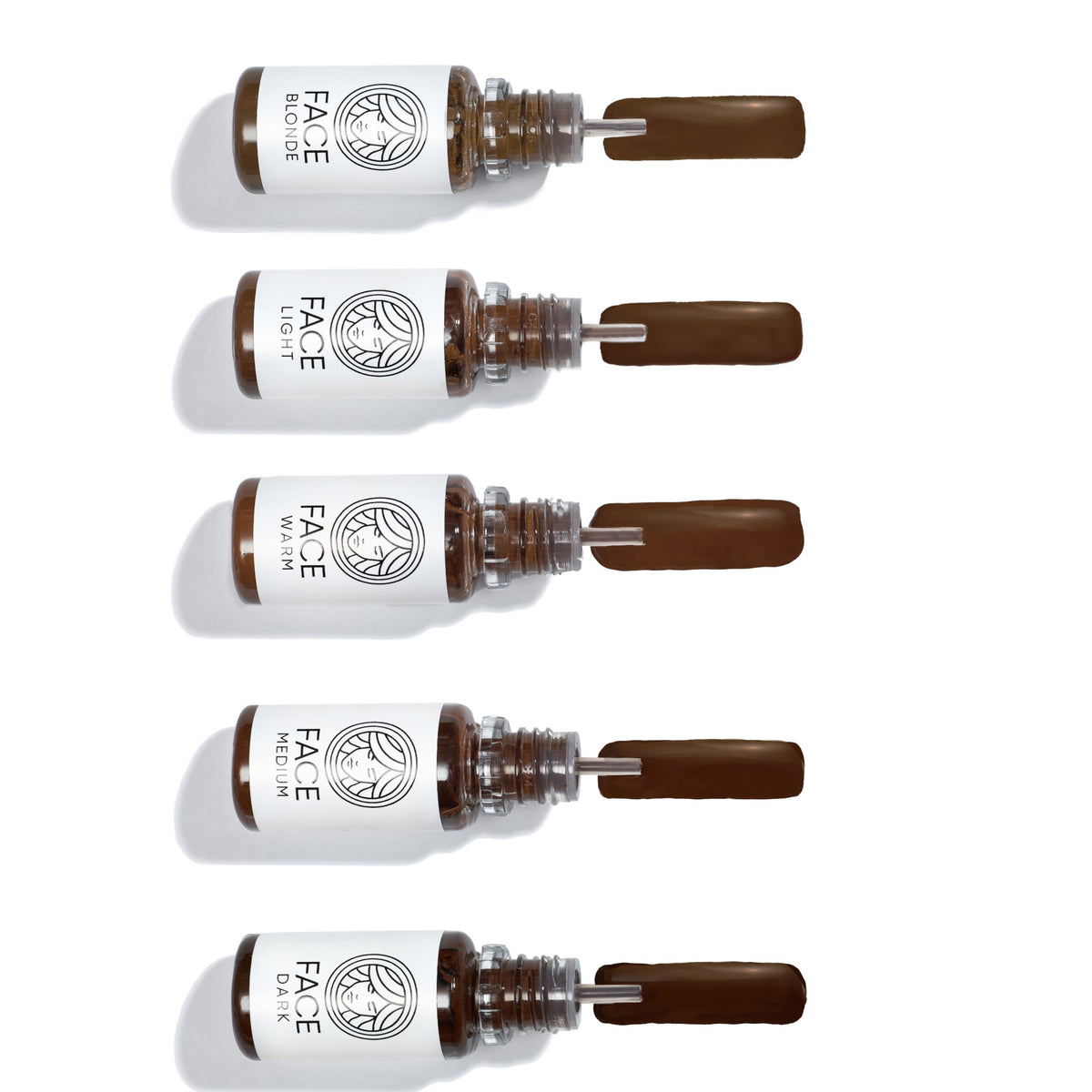 FACE Mineral Warm mit der Mineral-Augenbrauenpigment-Reihe (Blonde, Light, Warm, Medium, Dark) und Farbstrichen