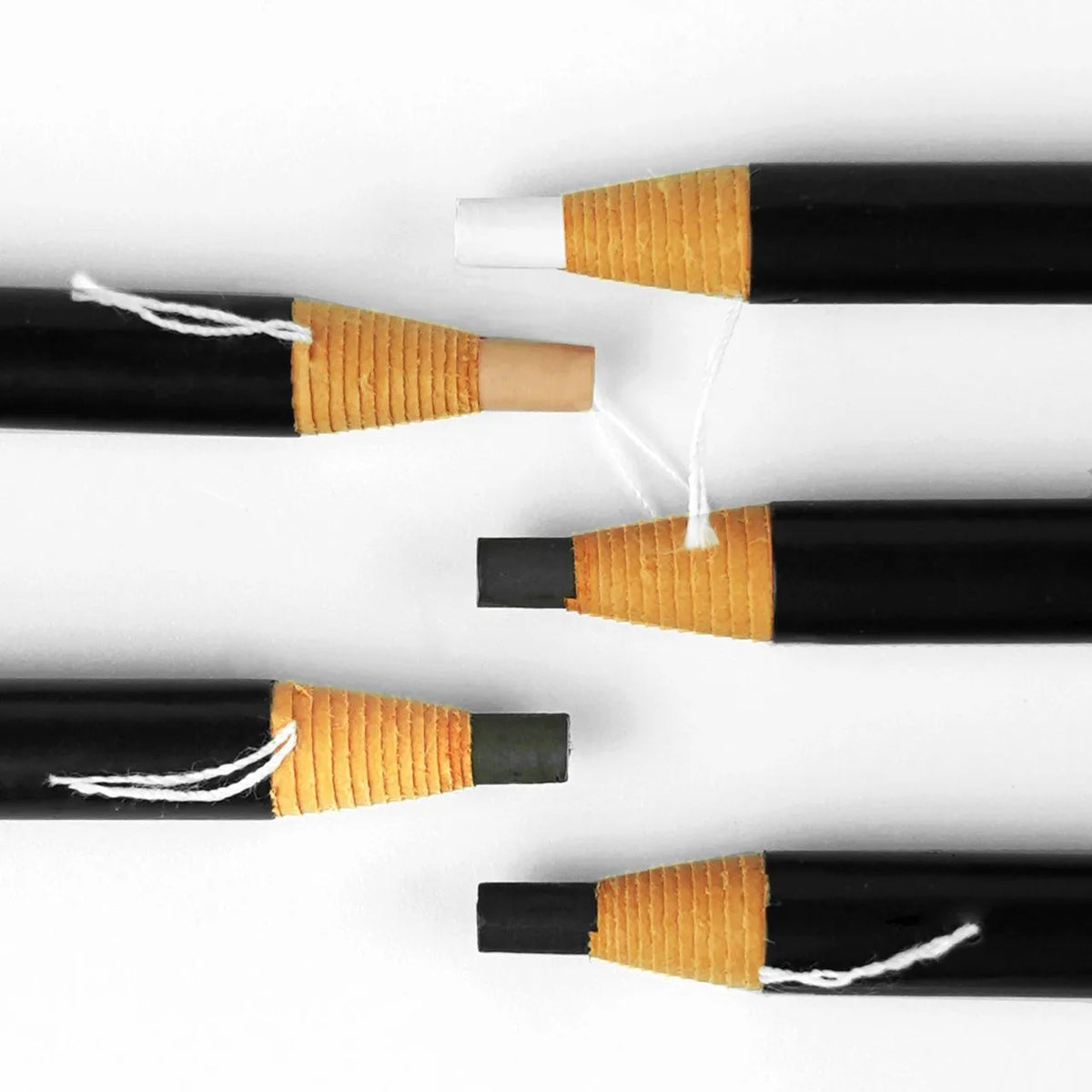 Hanafy self-sharpening mapping pencil for brow and lip mapping