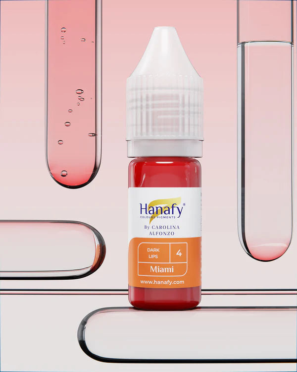 Hanafy Miami Lippenpigment-Flasche auf rosa Farbverlauf-Hintergrund